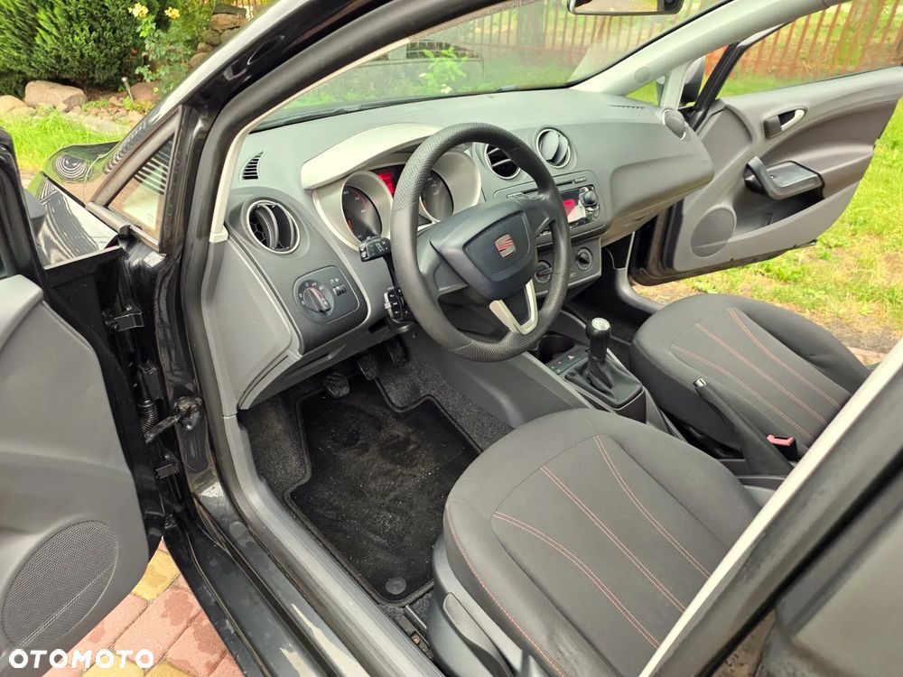 Seat Ibiza 1.4 16V Passion - 13