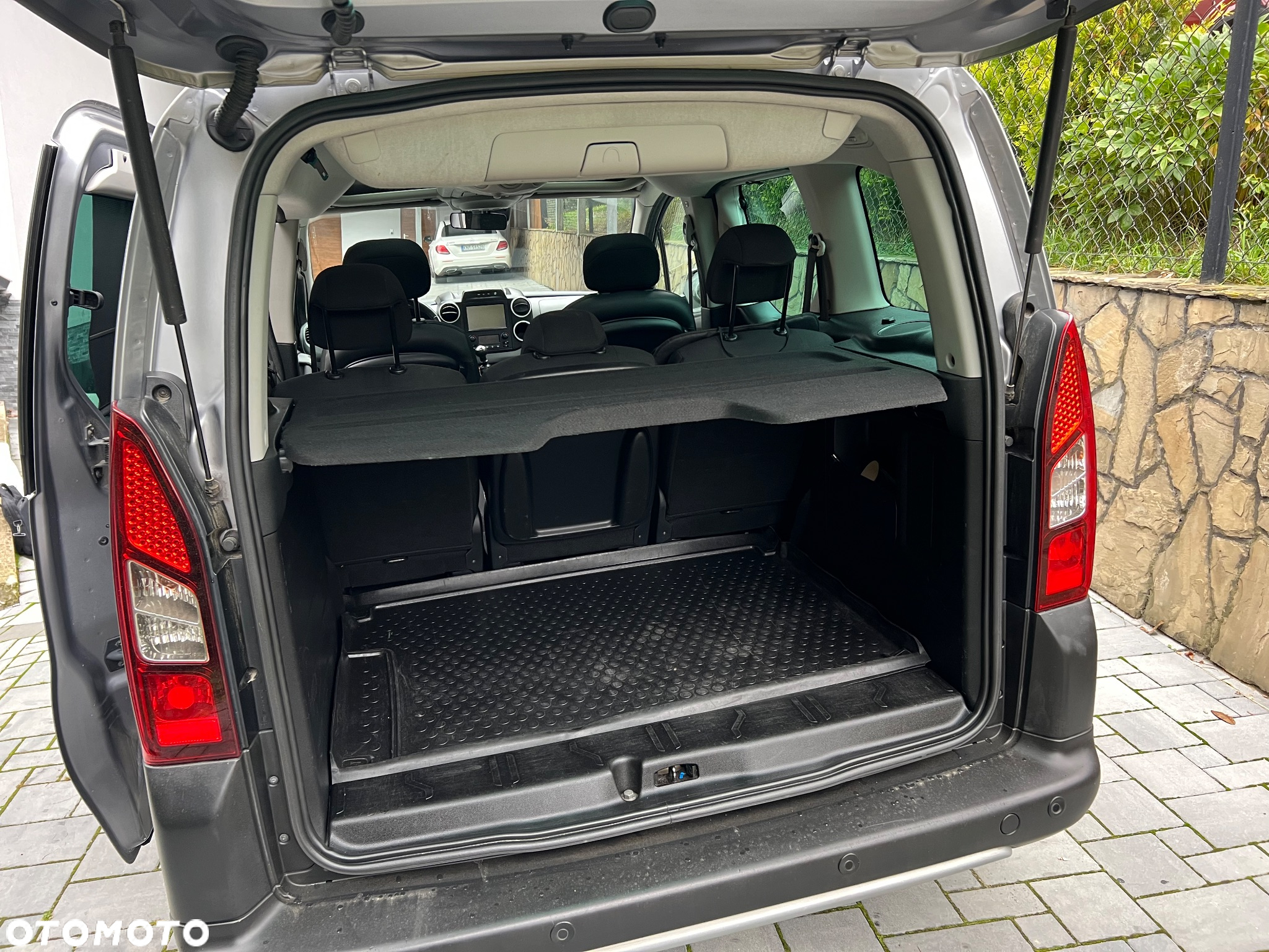 Peugeot Partner 1.6 BlueHDi Outdoor S&S - 20