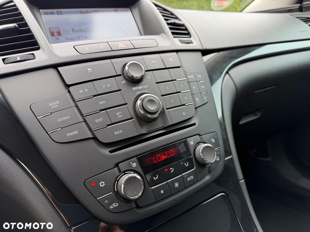 Opel Insignia 2.0 Turbo Sport - 25