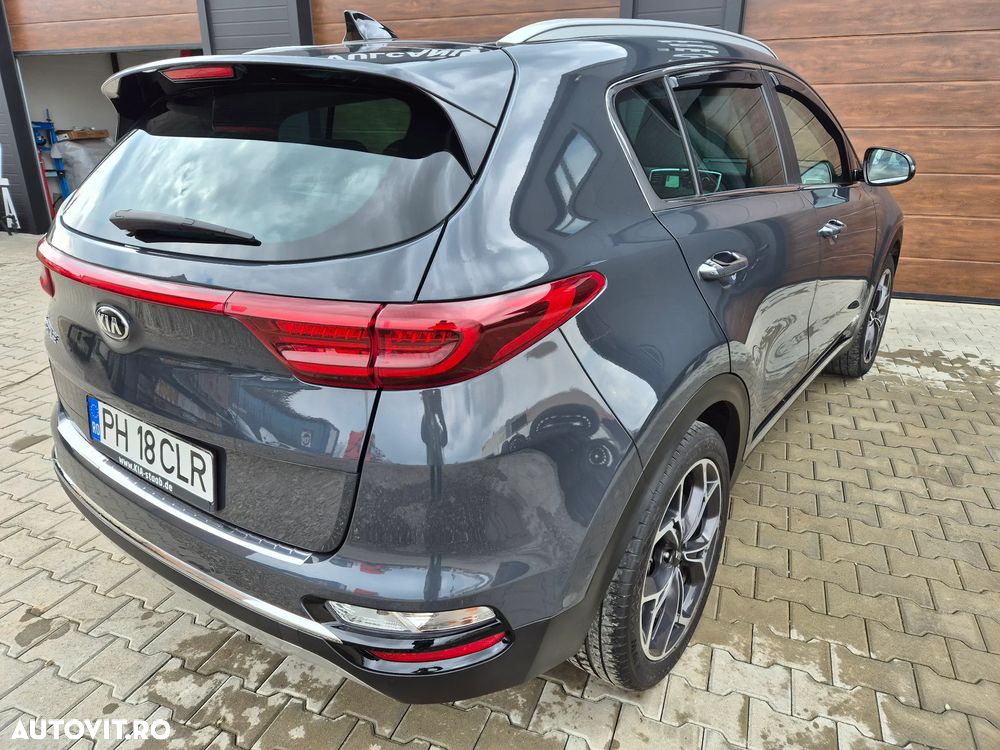 Kia Sportage 1.6 CRDI AWD Eco-Dynamics+ (48V M-H) DCT PLATINUM - 3