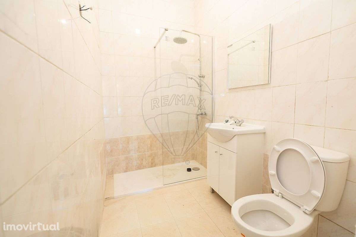 Prédio  para venda - Grande imagem: 2/19