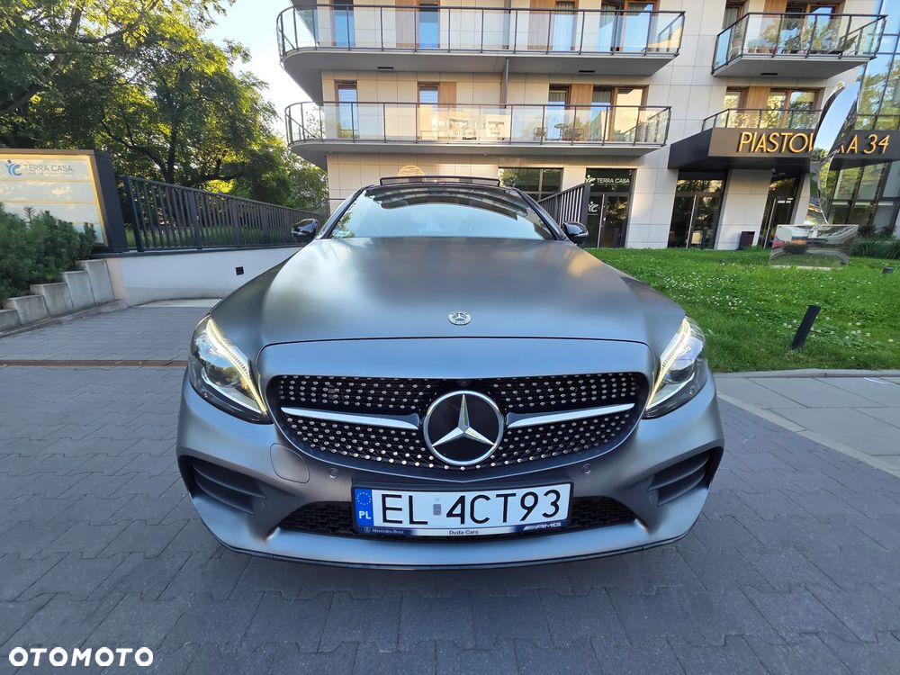 Mercedes-Benz Klasa C 300 4MATIC 9G-TRONIC - 31