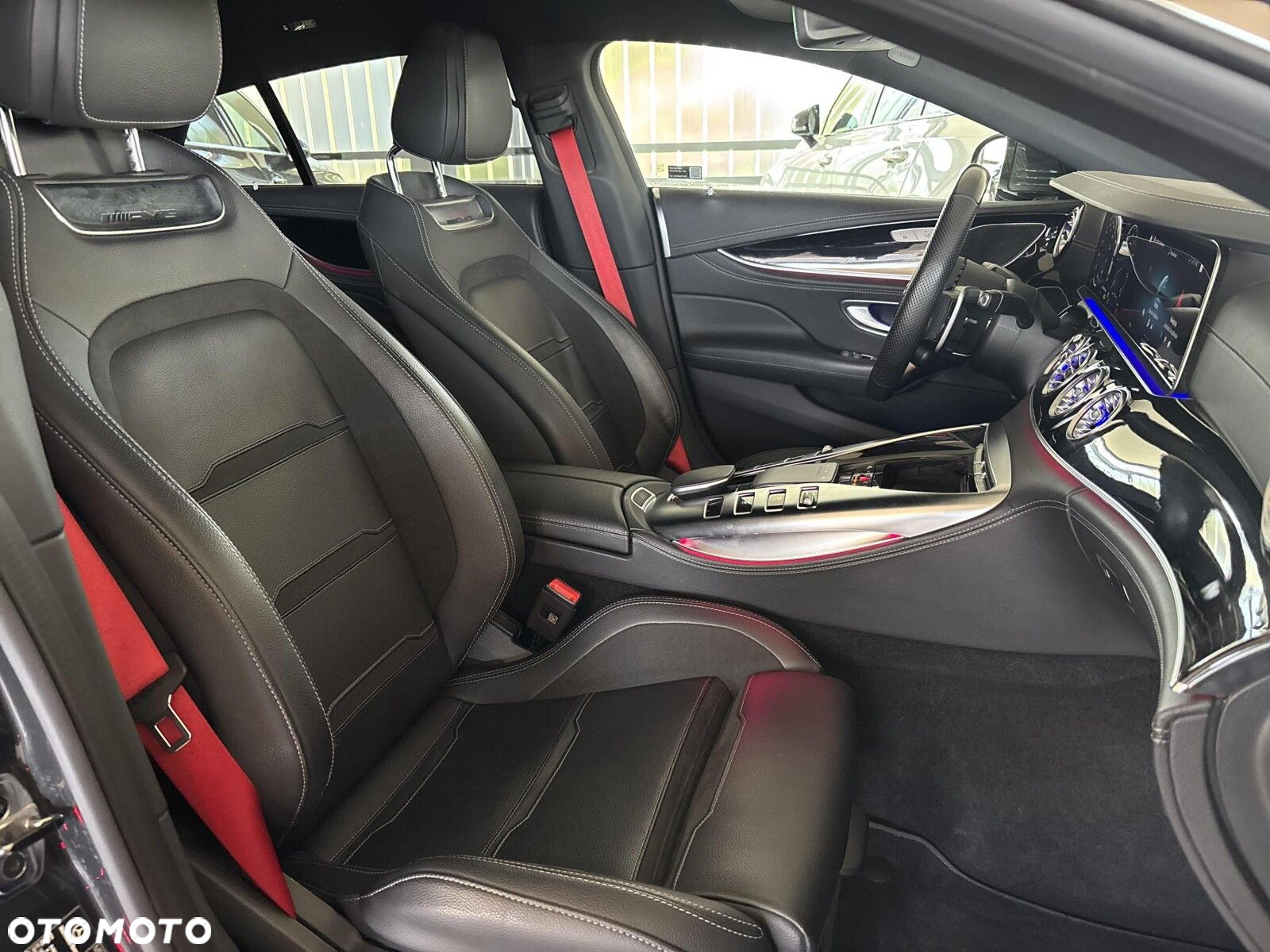 Mercedes-Benz AMG GT - 17