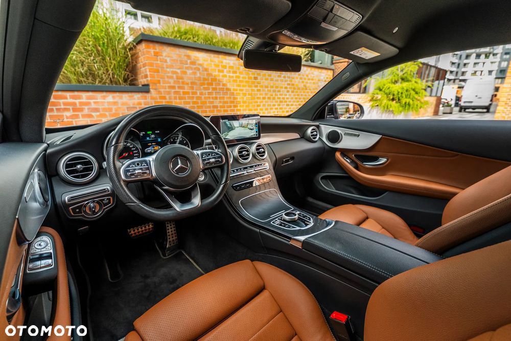 Mercedes-Benz Klasa C 300 4MATIC 9G-TRONIC - 5