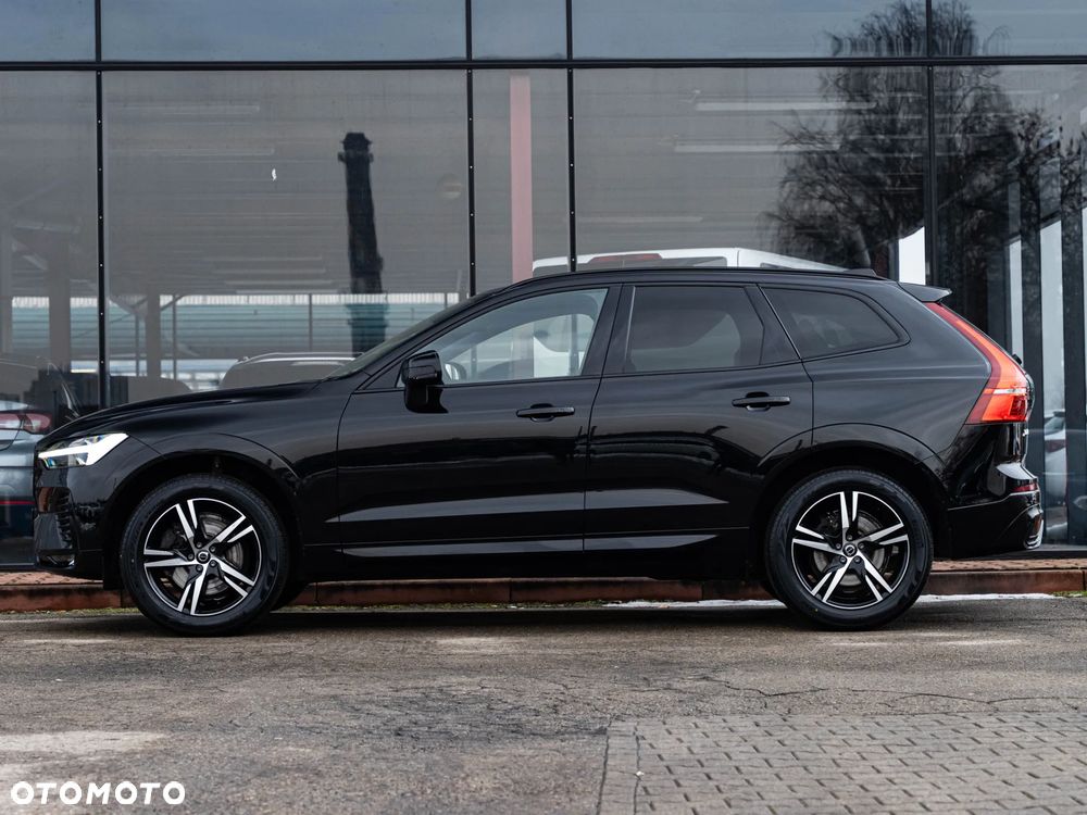 Volvo XC 60 B4 D AWD Plus Dark - 17