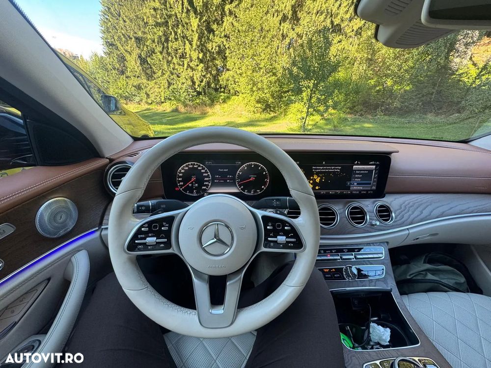 Mercedes-Benz E - 2
