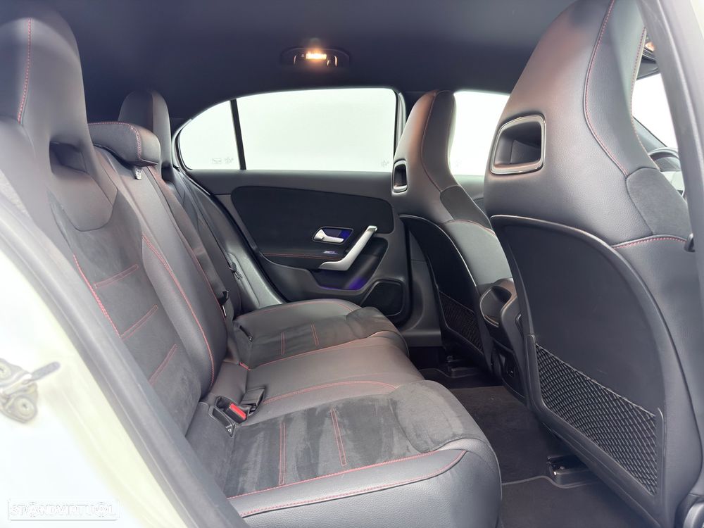 Mercedes-Benz A 250 e 8G-DCT Edition AMG Line - 22