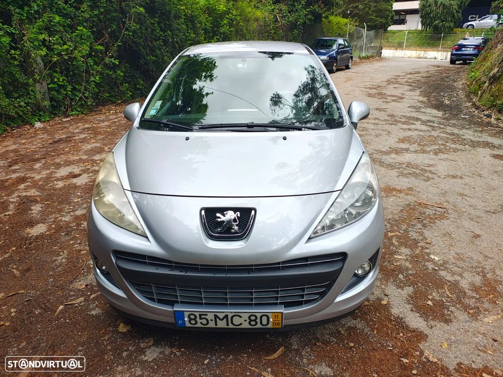 Peugeot 207 1.4 HDi Premium - 4