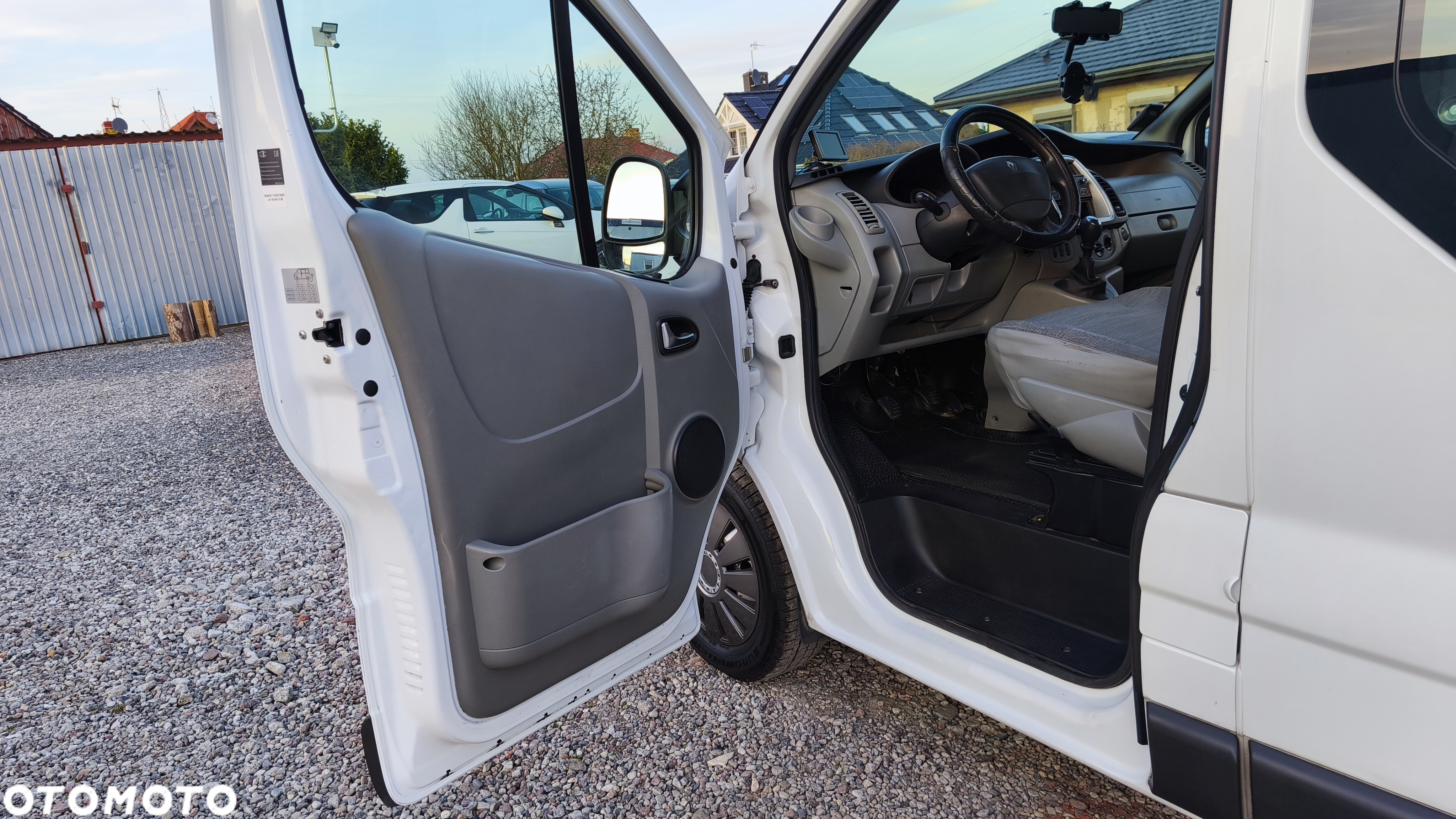 Renault Trafic - 14