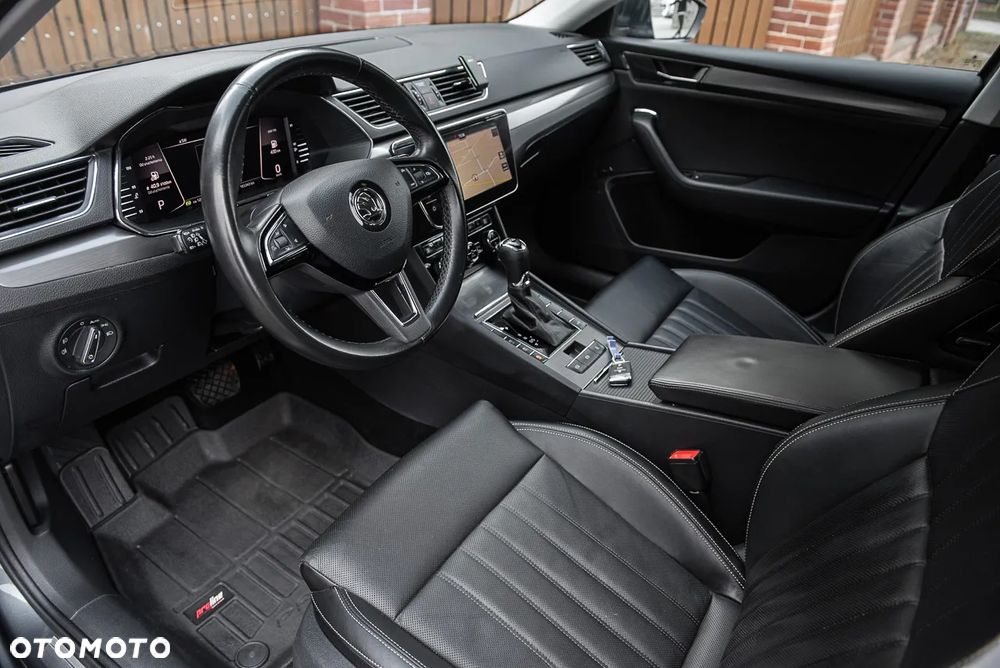 Skoda Superb 2.0 TDI DSG L&K - 6