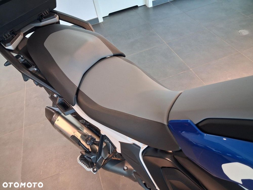 BMW R - 18