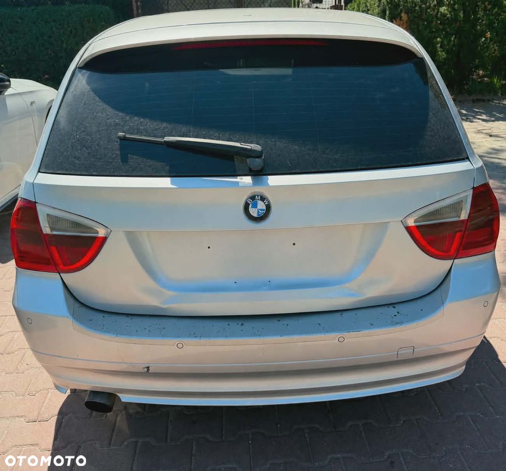 BMW Seria 3 320d - 4