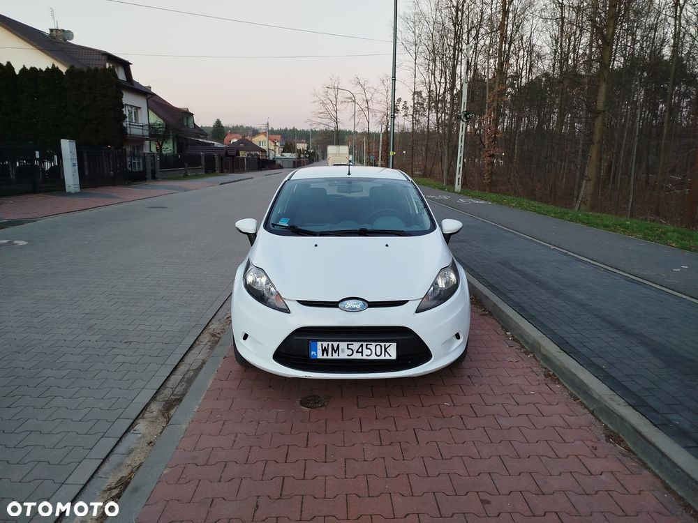 Ford Fiesta 1.4 TDCi Ambiente - 1