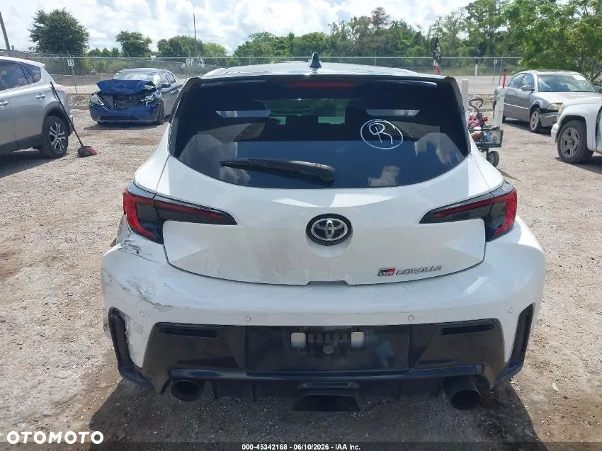 Toyota GR Corolla - 11