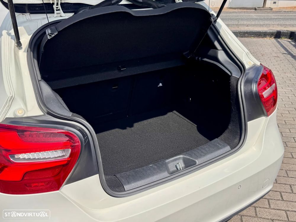 Mercedes-Benz A 200 d Urban - 20