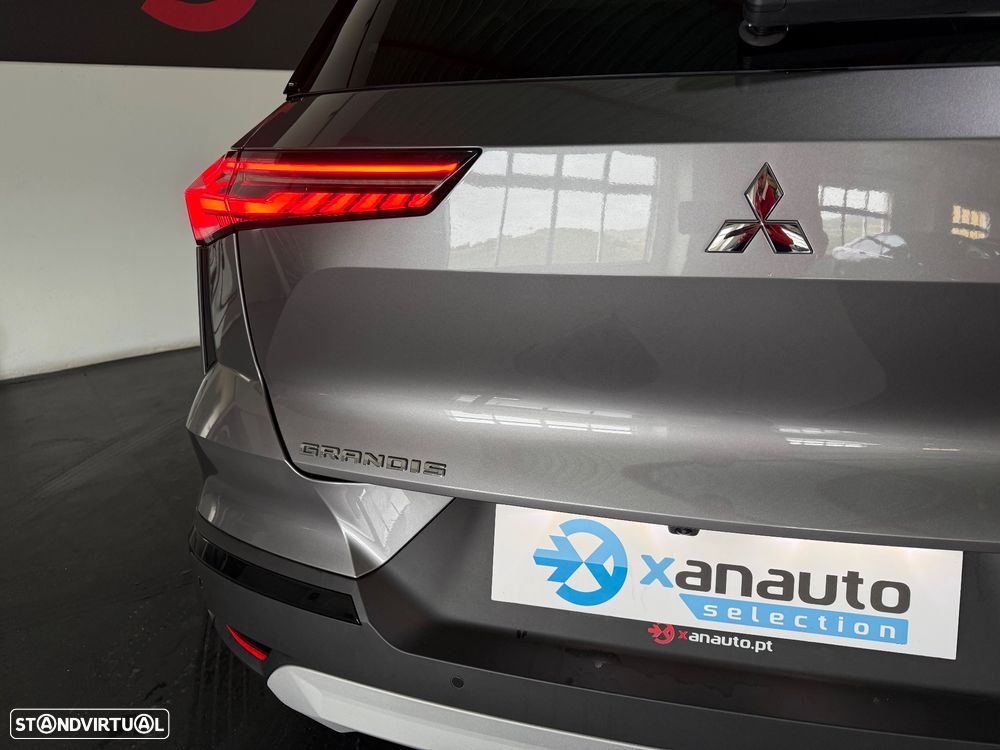 Mitsubishi Grandis 1.3 DI-T Intense 7DCT - 6