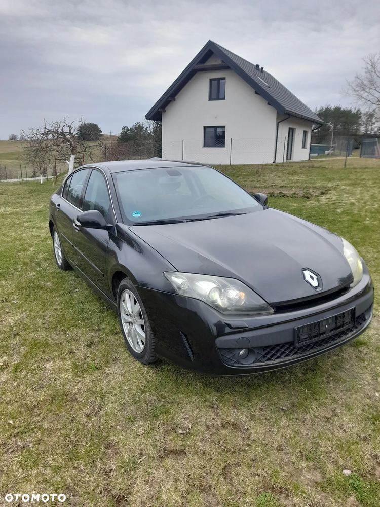 Renault Laguna dCi 150 FAP GT - 9