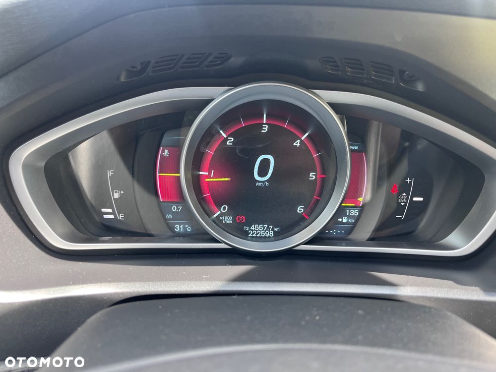 Volvo V40 D2 You - 11
