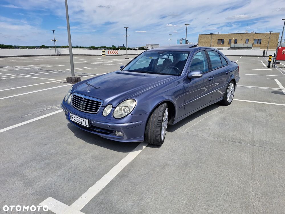 Mercedes-Benz Klasa E 500 Avantgarde - 4