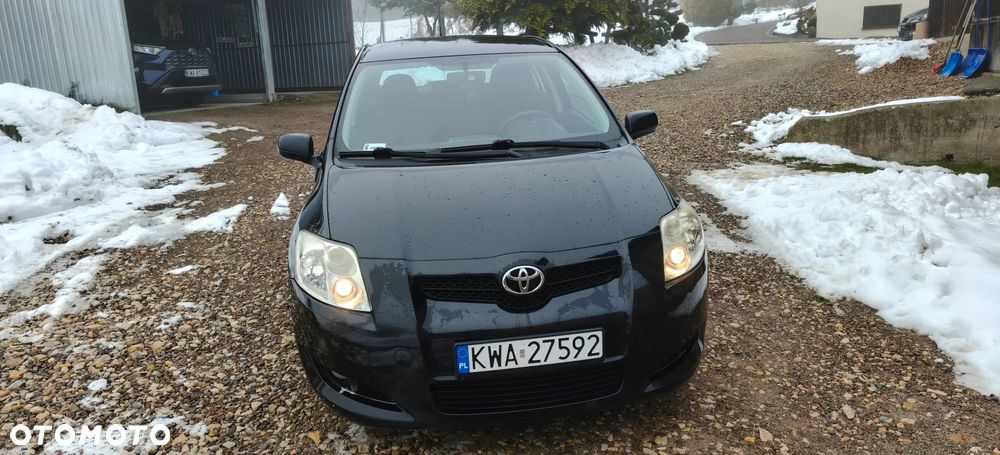 Toyota Auris 1.6 MultiMode Executive - 4