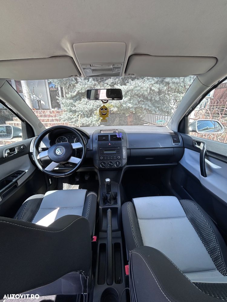 Volkswagen Polo - 10