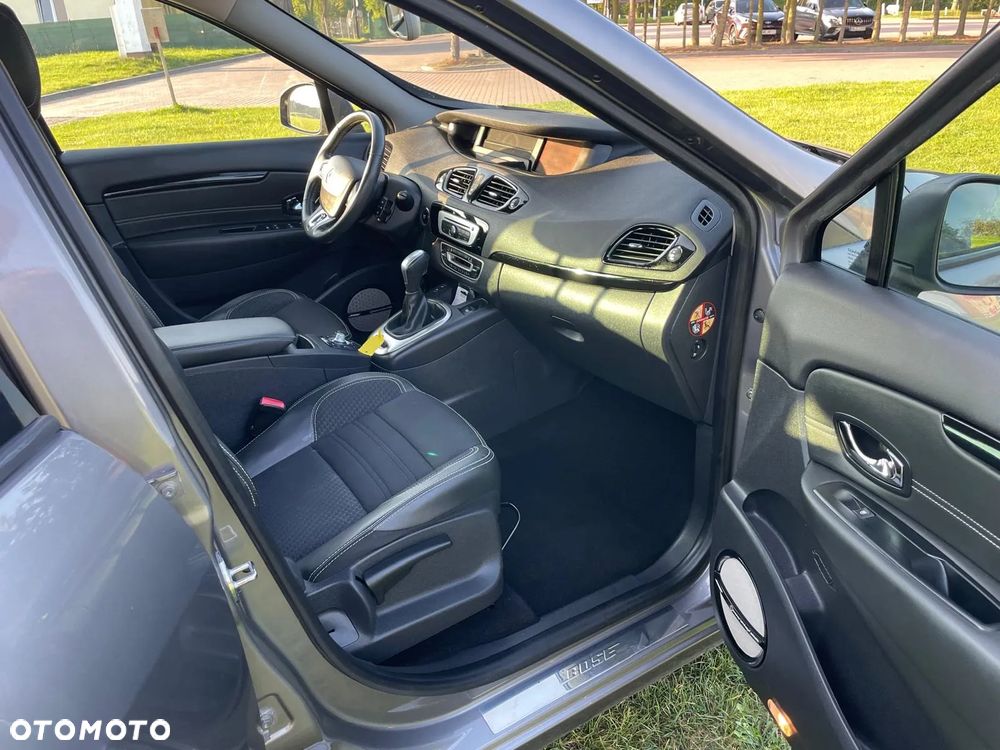 Renault Scenic - 26