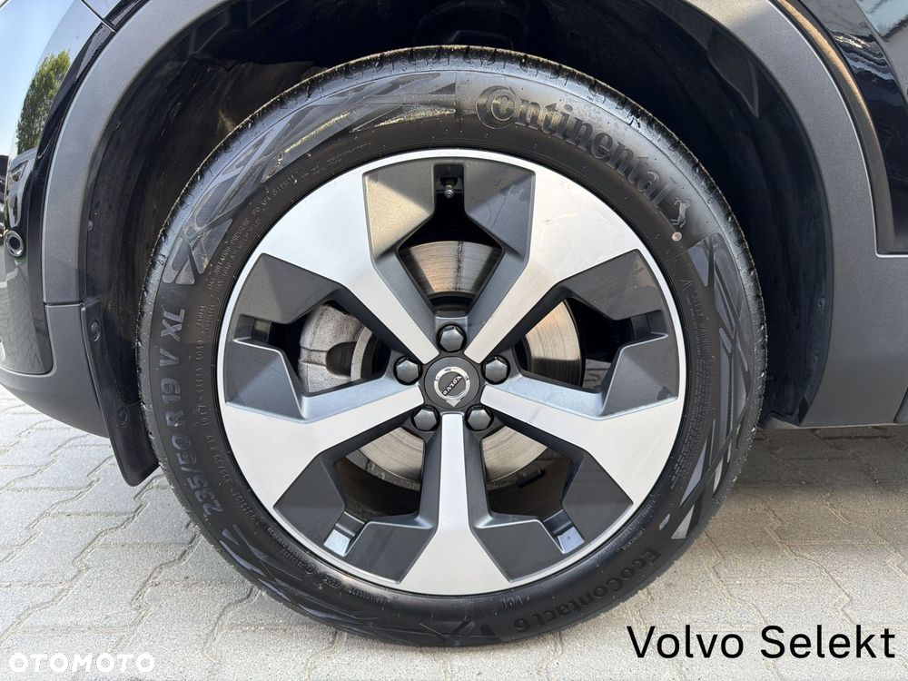 Volvo XC 40 - 30