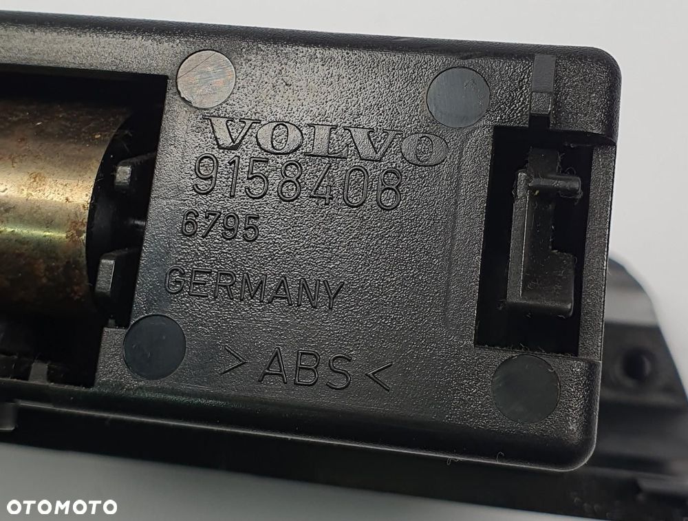 POPIELNICZKA VOLVO V70 I 9158408 - 3
