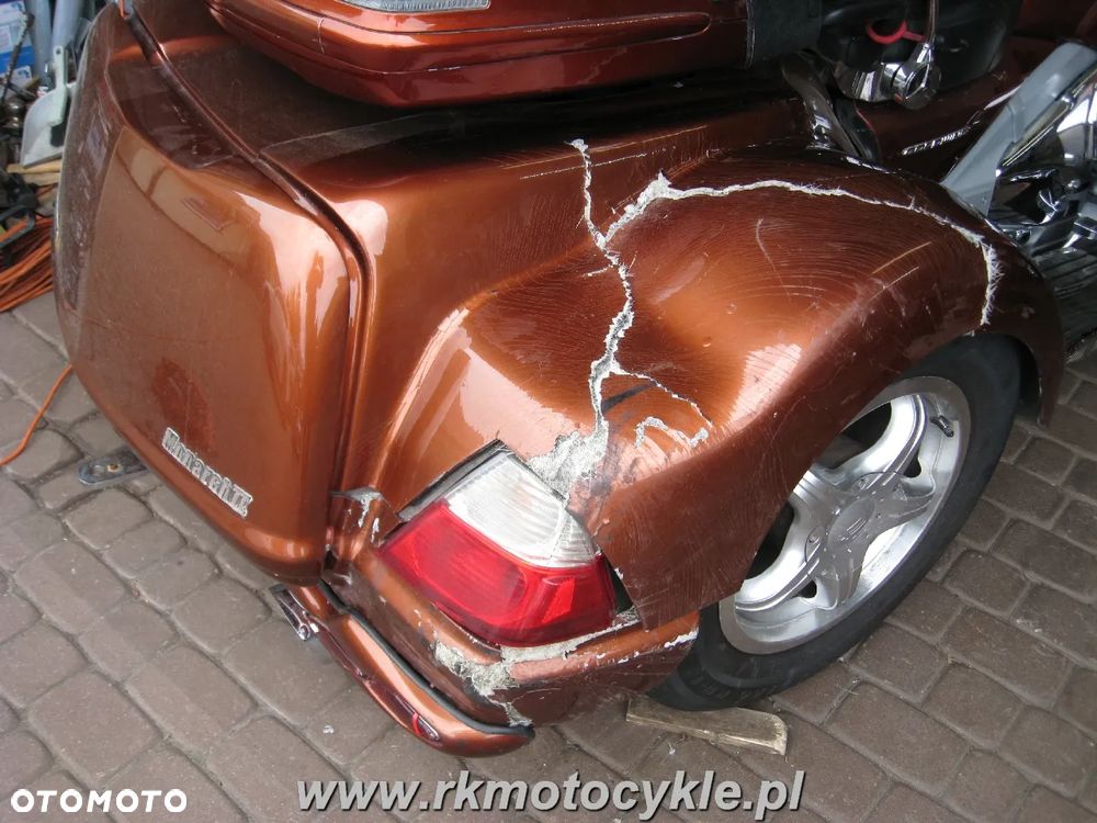 Honda GL - 16