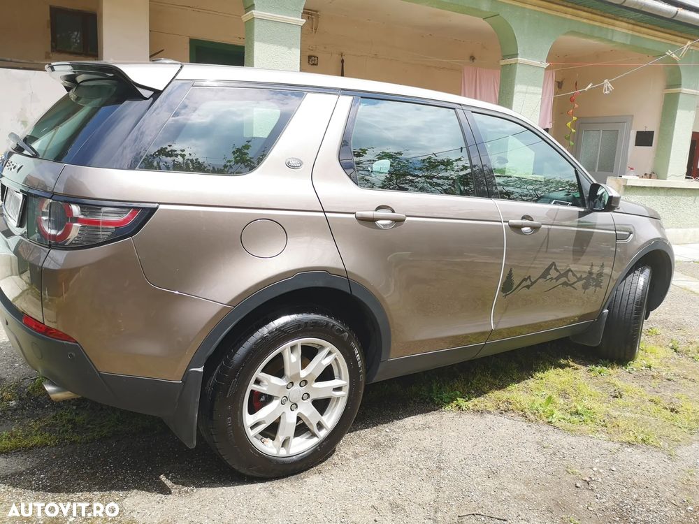 Land Rover Discovery Sport 2.0 l Si SE Aut. - 4