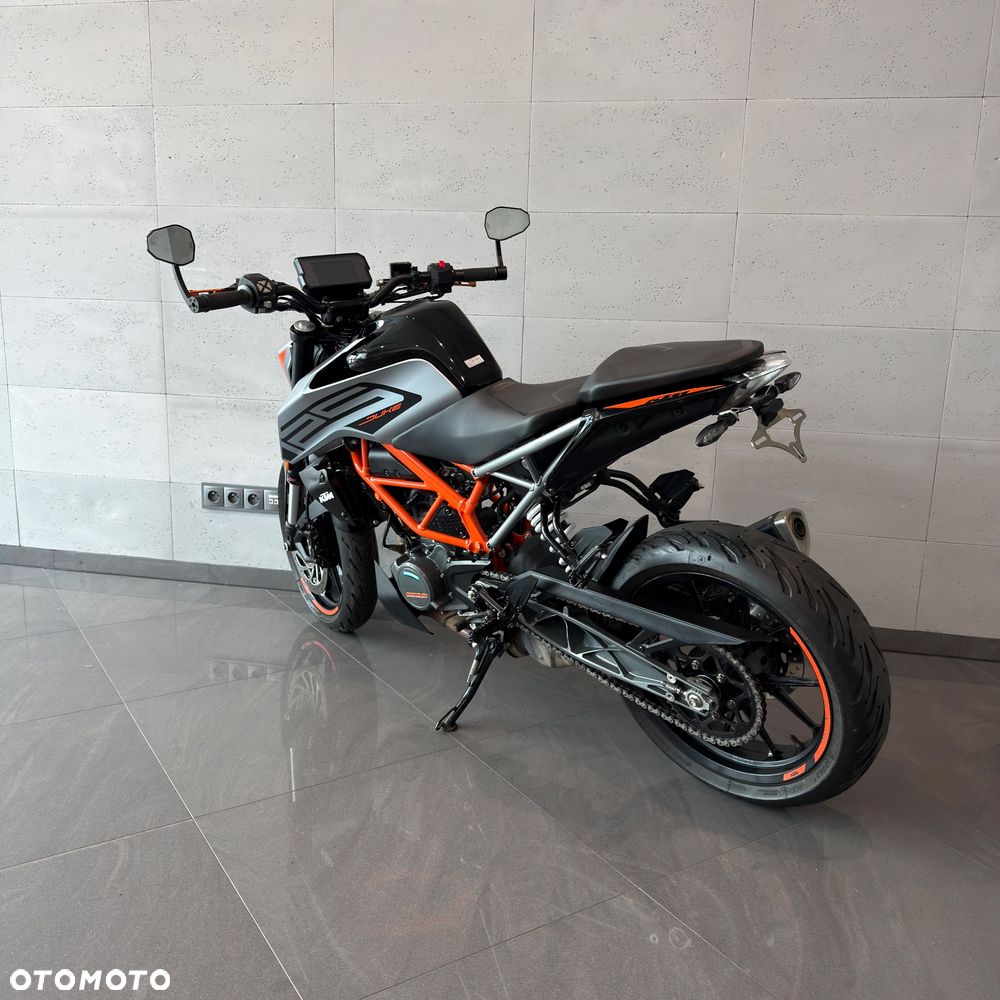 KTM Duke 125 - 9