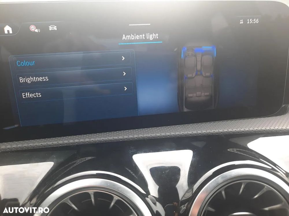 Mercedes-Benz CLA 200 7G-DCT AMG Line - 19