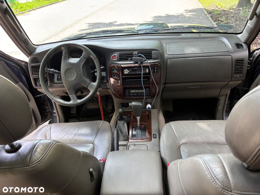 Nissan Patrol - 12