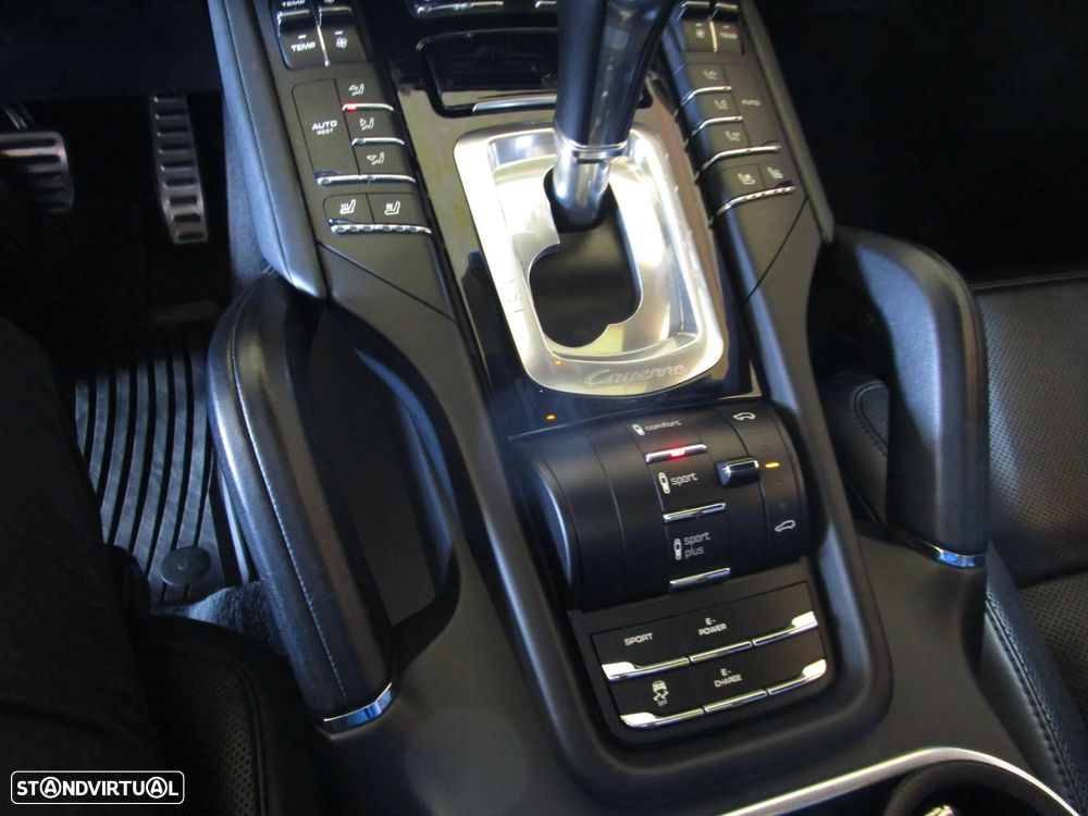 Porsche Cayenne S Tiptronic S - 31