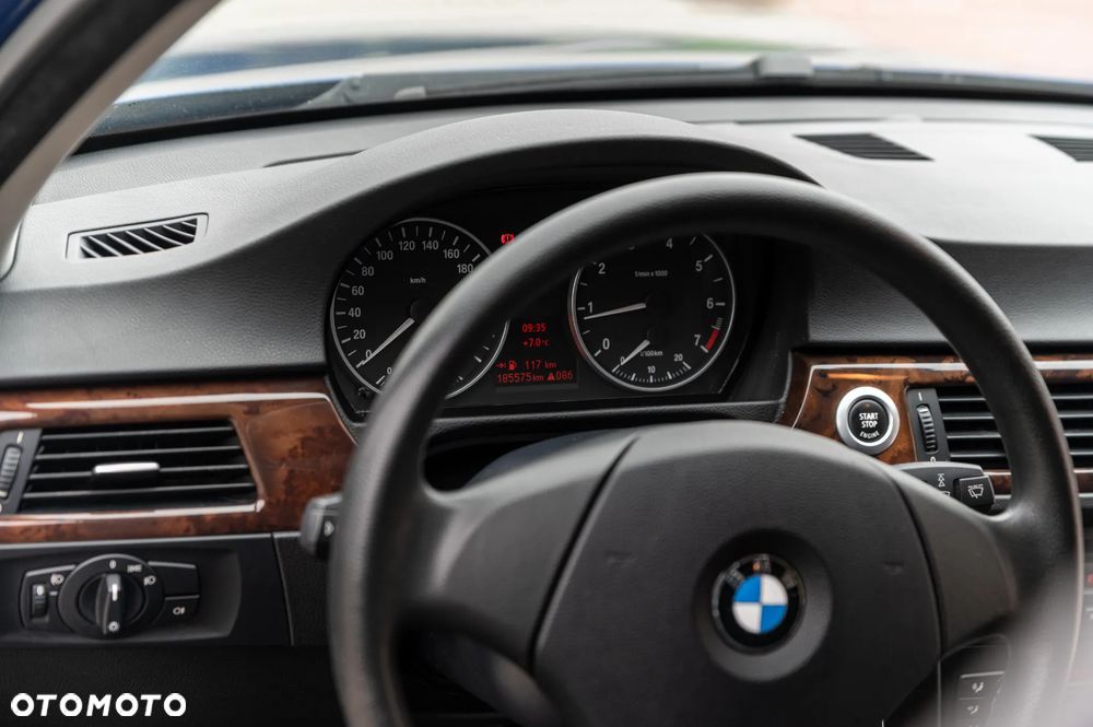 BMW Seria 3 ver-1-5-tsi-opf-fr - 33