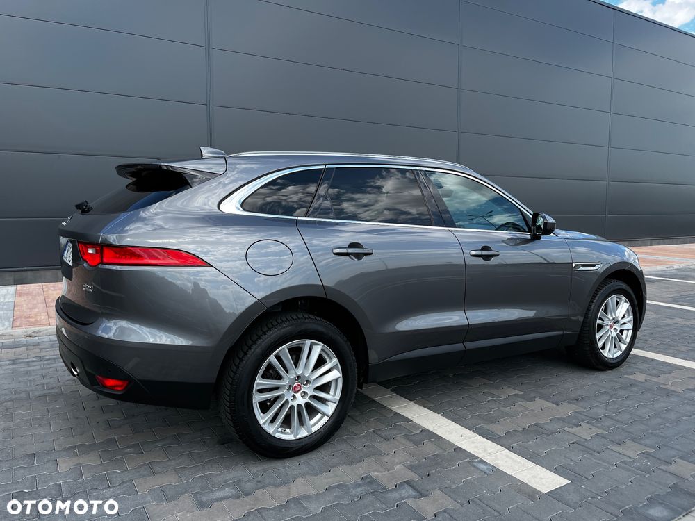 Jaguar F-Pace 2.0 i4D AWD Prestige - 8