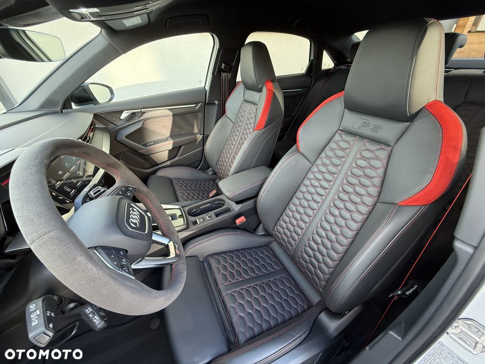 Audi RS3 Limousine TFSI Quattro S tronic - 25