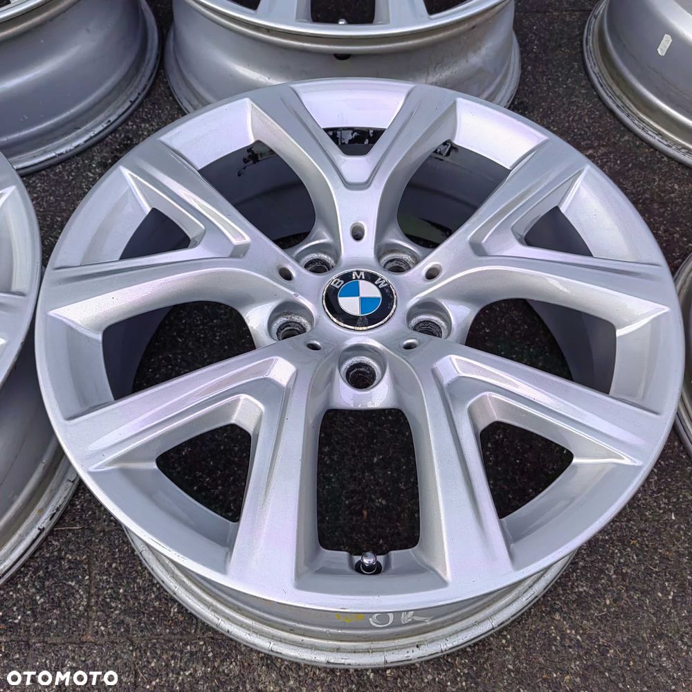 BMW 17' KOMPLET OEM X1 X2 F48 F39 5*112 Seria 1 2 3 Ładne ET39 IS39 OE BMW 6856076 - 7