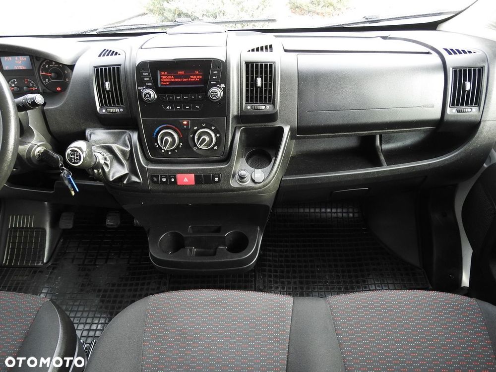 Citroën JUMPER FURGON BRYGADÓWKA 6 MIEJSC KLIMATYZACJA  140KM - 29