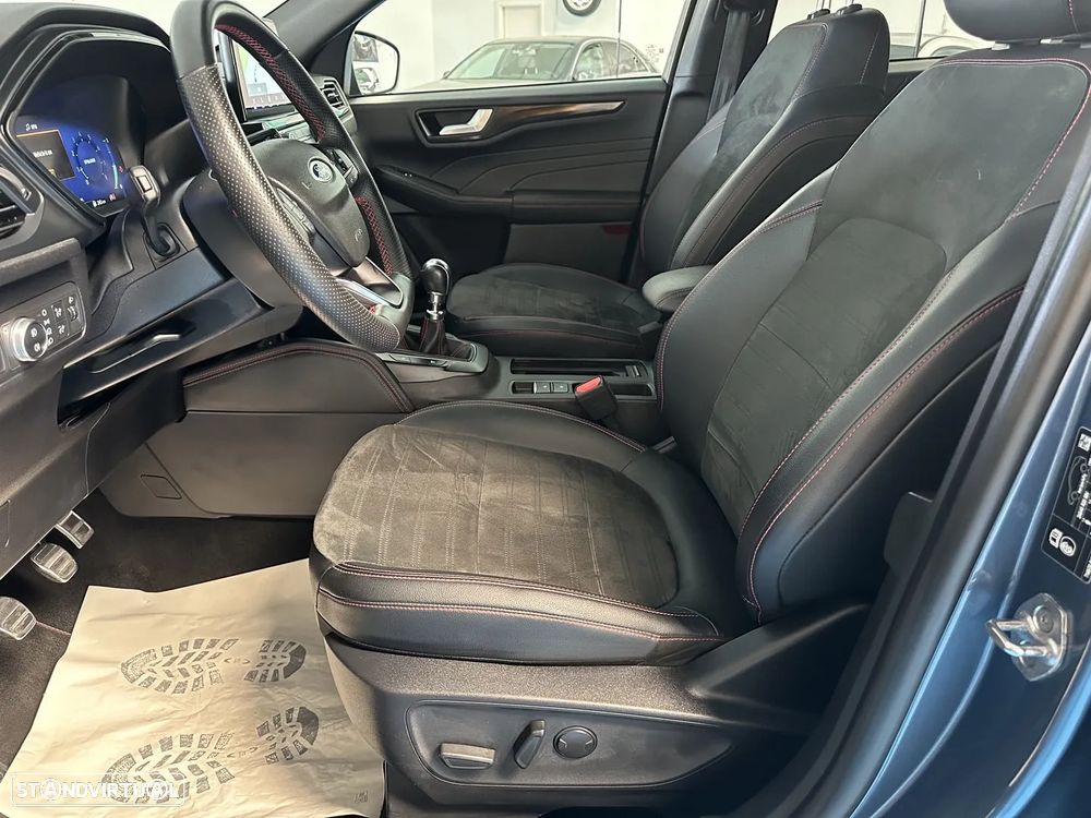 Ford Kuga 1.5 EcoBoost ST-Line - 17