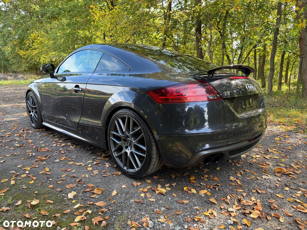 Audi TT Coupé - 12