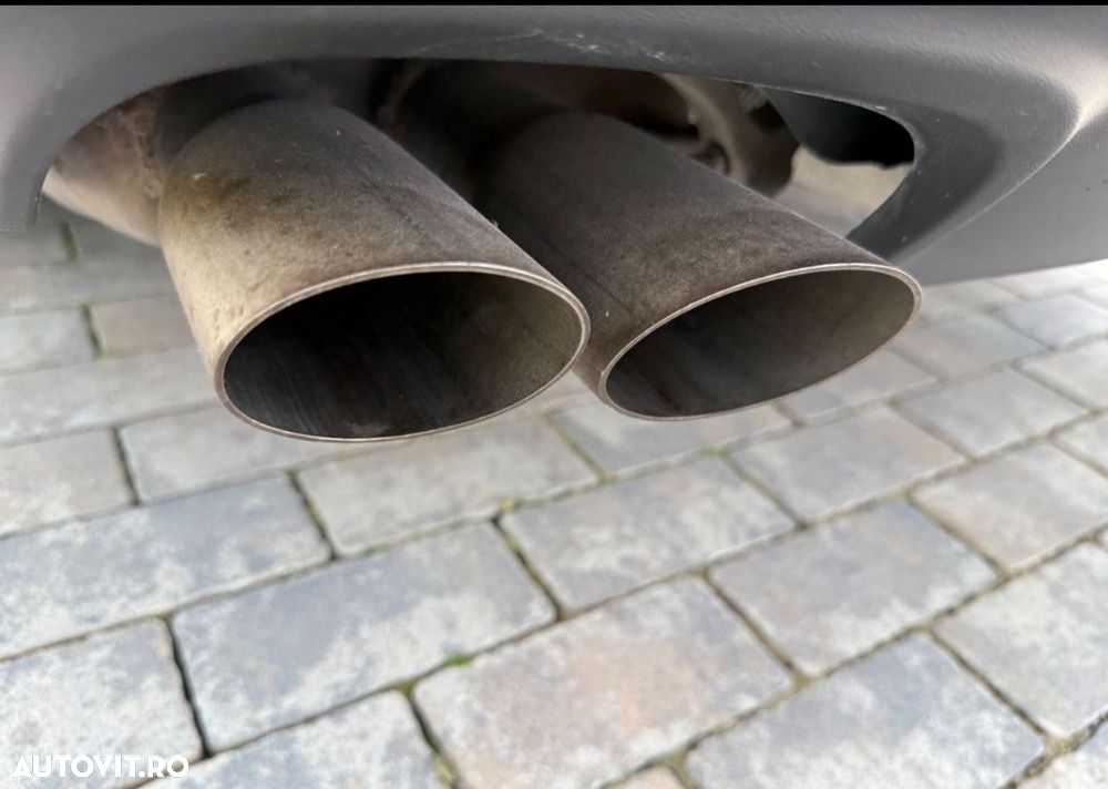 Volkswagen Passat CC 2.0 TDI DSG Exclusive - 16