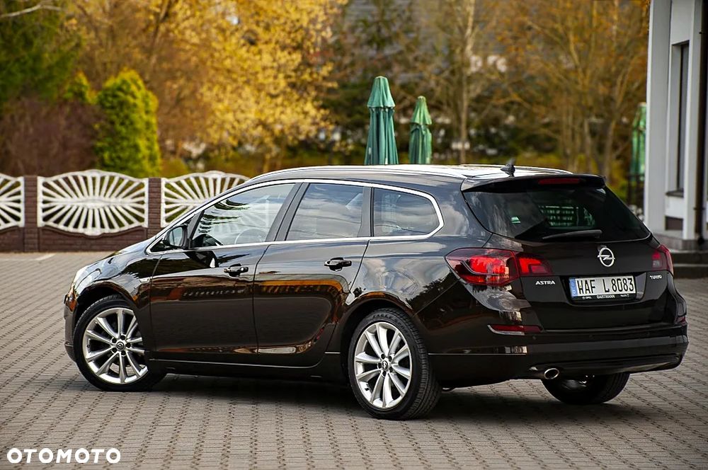 Opel Astra 1.4 Turbo Cosmo - 20