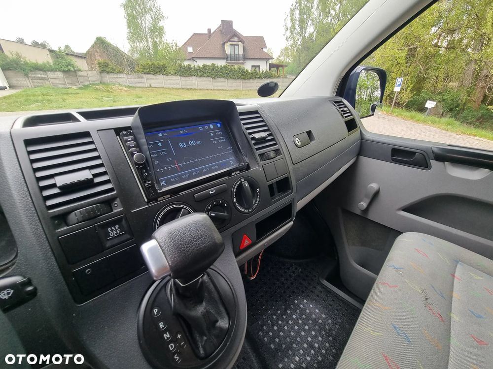 Volkswagen Transporter T5 - 19