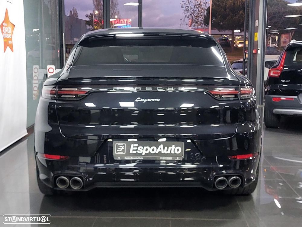 Porsche Cayenne Coupé E-Hybrid - 4