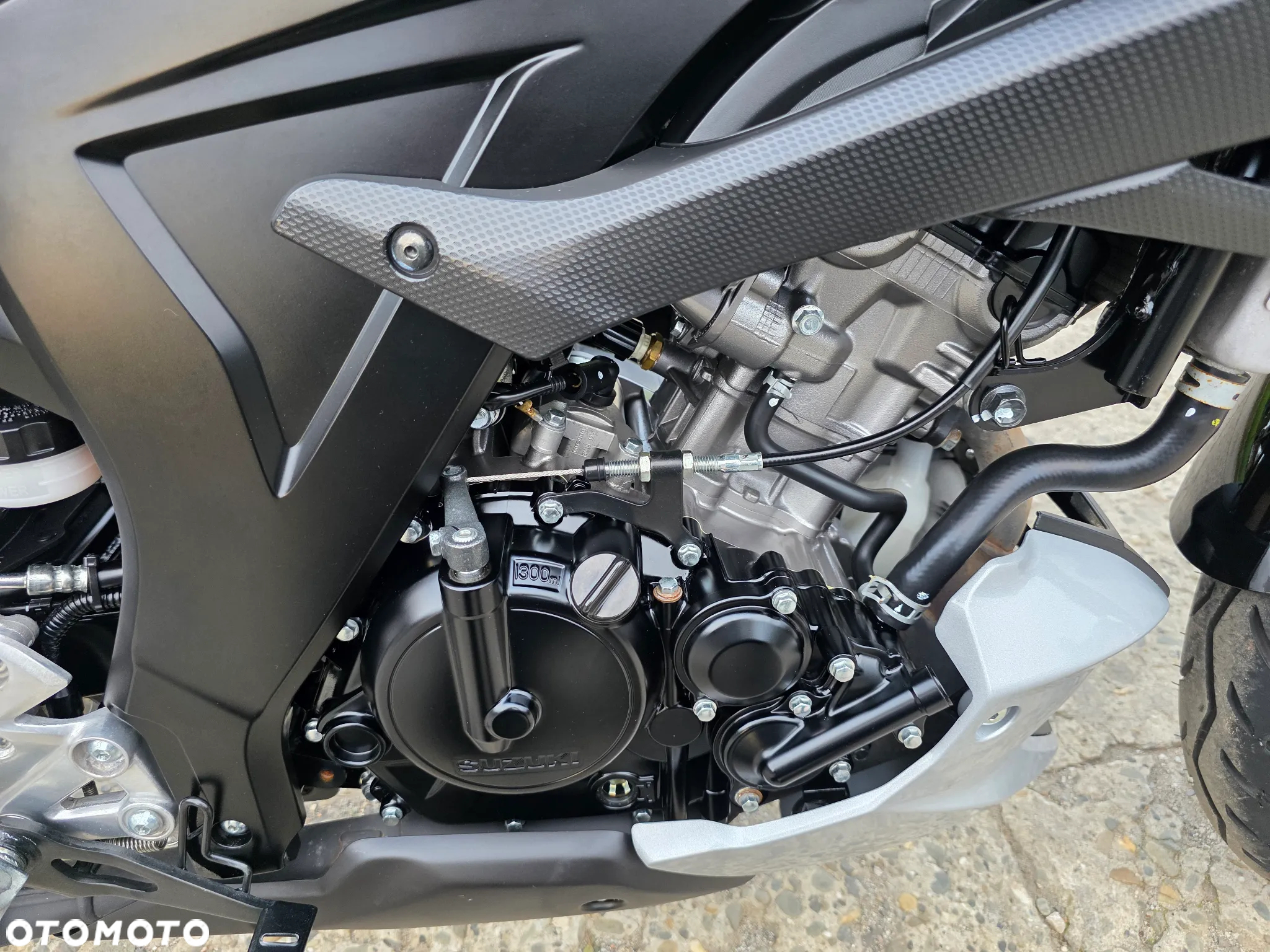 Suzuki GSX - 25