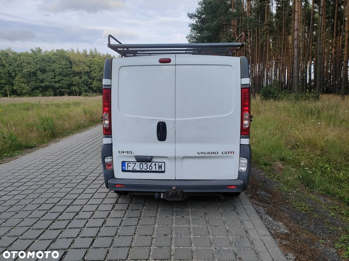 Opel Vivaro - 2