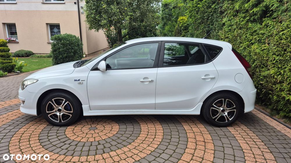 Hyundai i30 1.4 Base + EU5 - 9