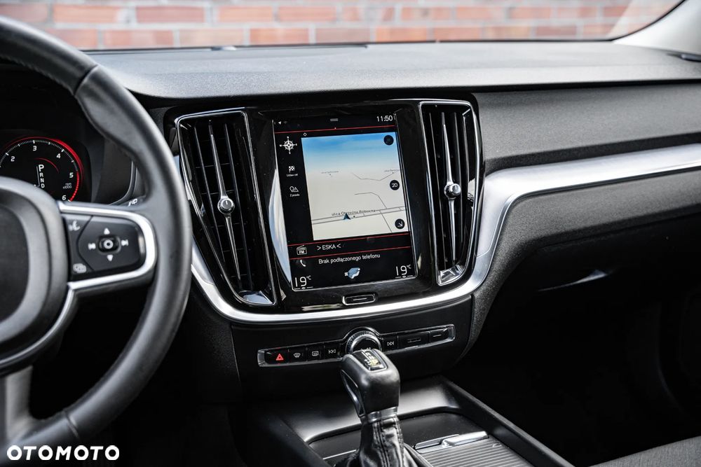 Volvo V60 D3 Geartronic Momentum - 22