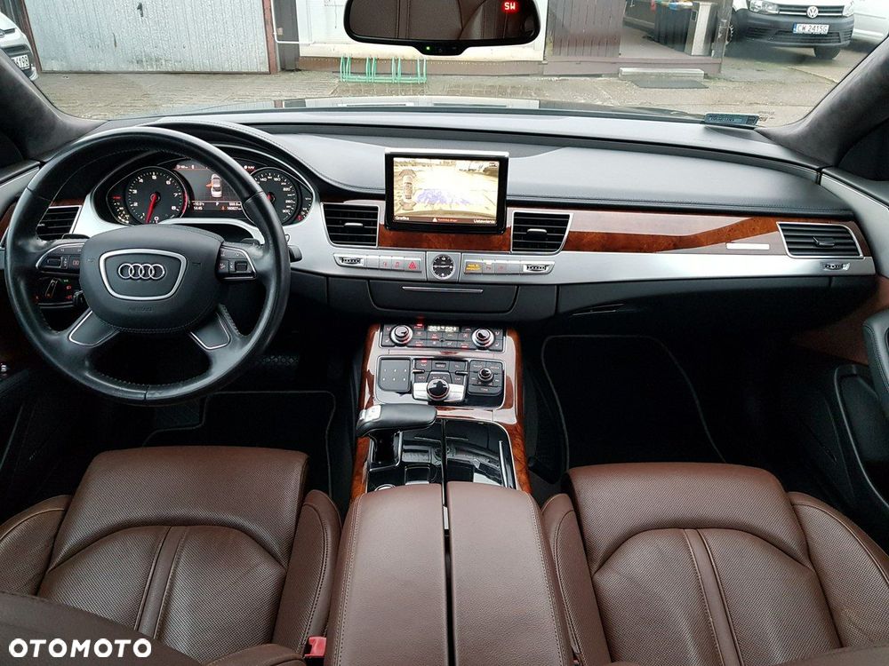 Audi A8 4.2 FSI Quattro - 12
